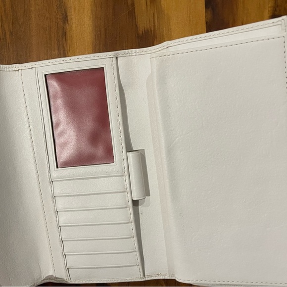 New Dooney & Bourke Signature Navy and White Wallet and checkbook case - Picture 4 of 8